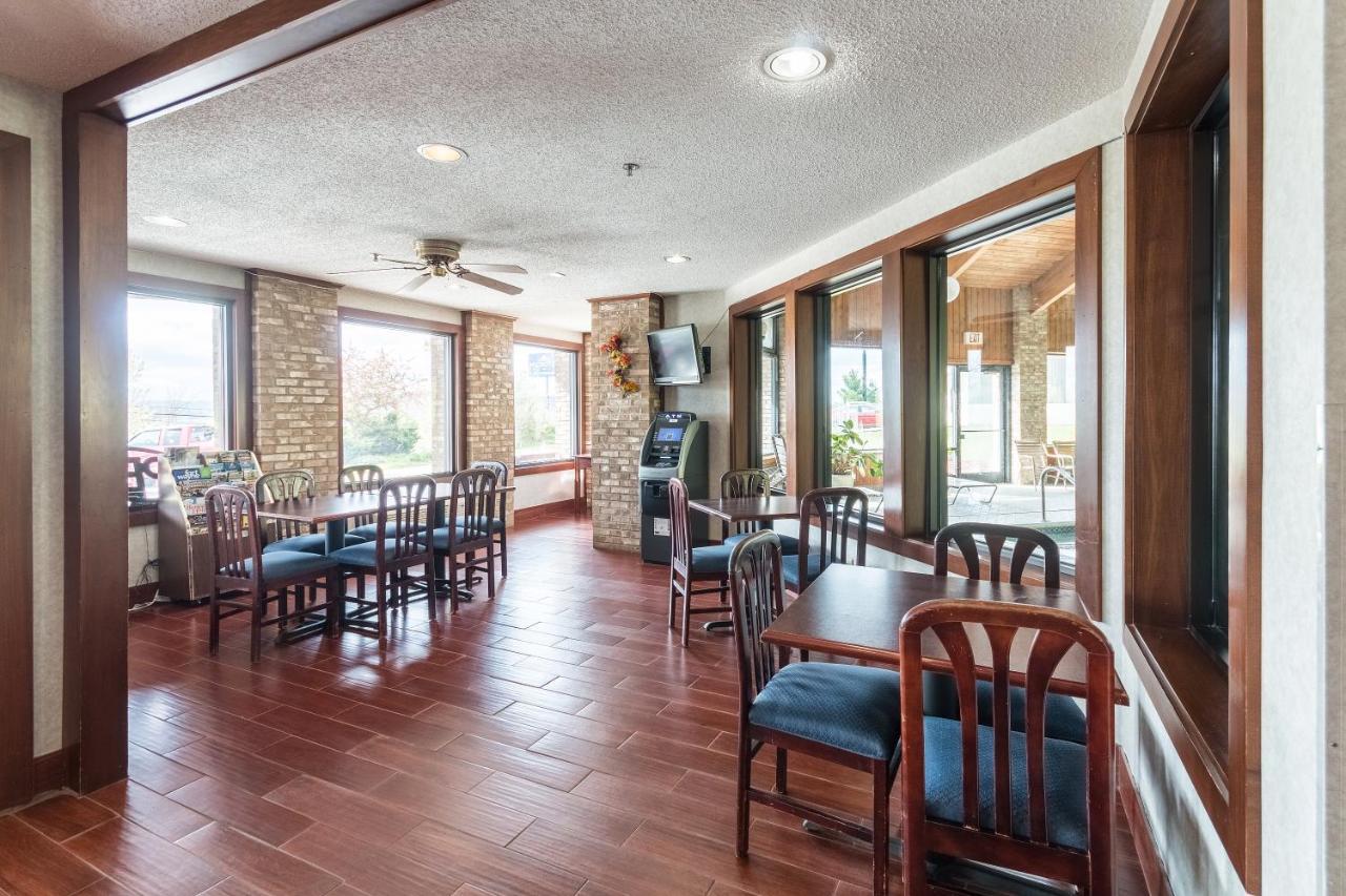Quality Express Inn & Suites Mineral Wells Exteriér fotografie